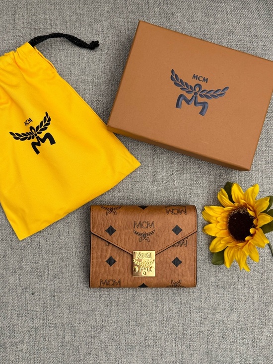 MCM Handbags - MCM Tracy Trifold Women’s Wallet✨